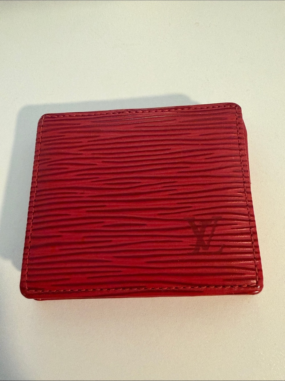 Louis Vuitton Authentic Vintage Red Epi Leather coin Wallet